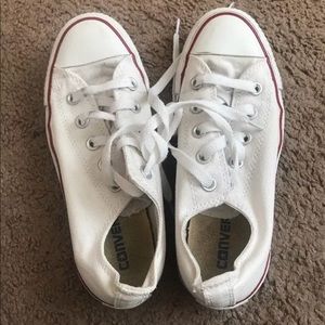 White canvas converse